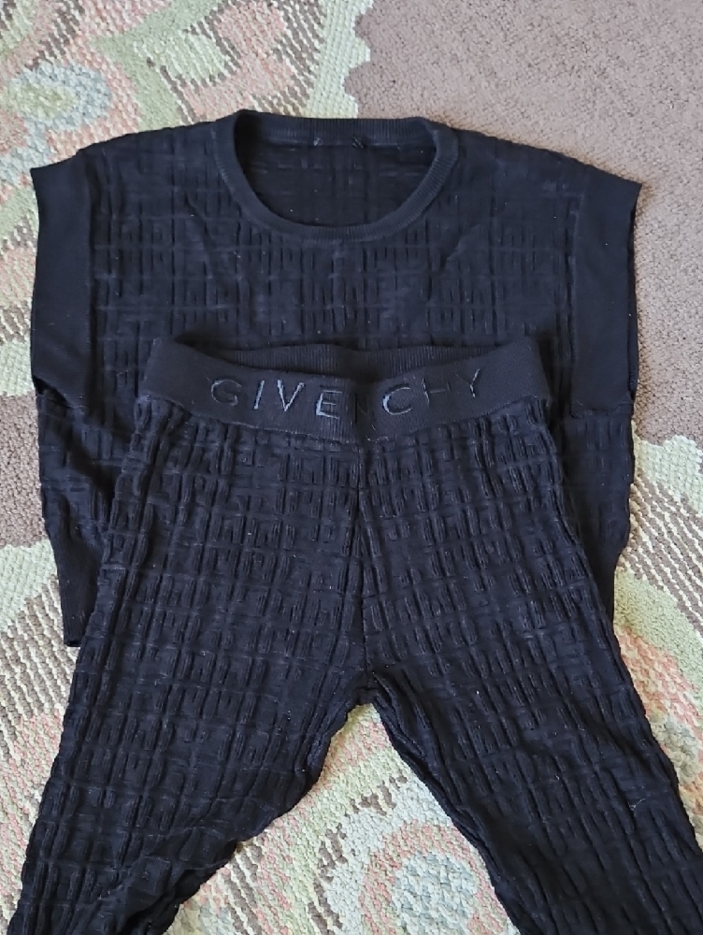 Givenchy Kids Black Ribbed Two-Piece Set - Picture 4 of 7
